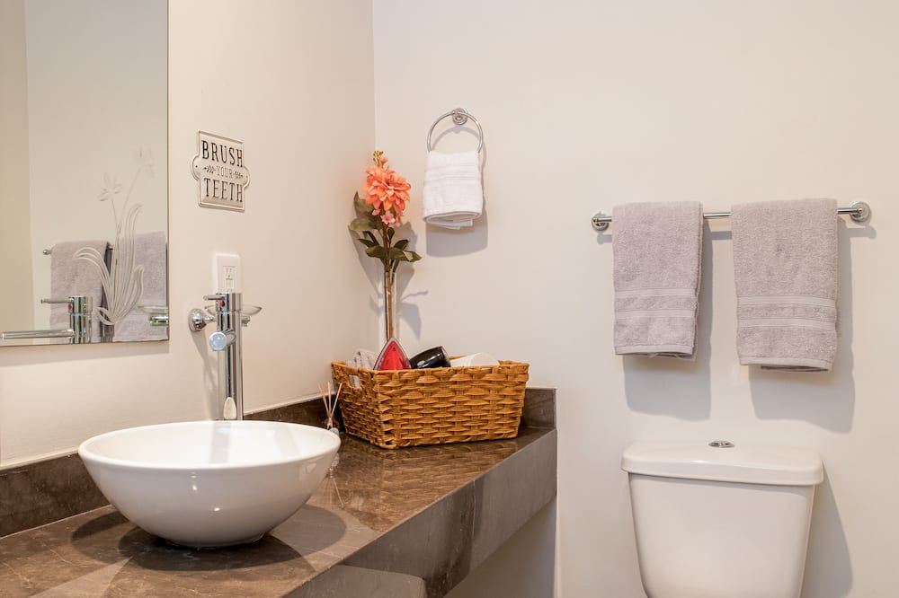 Photo of Bathroom in Villa Marina