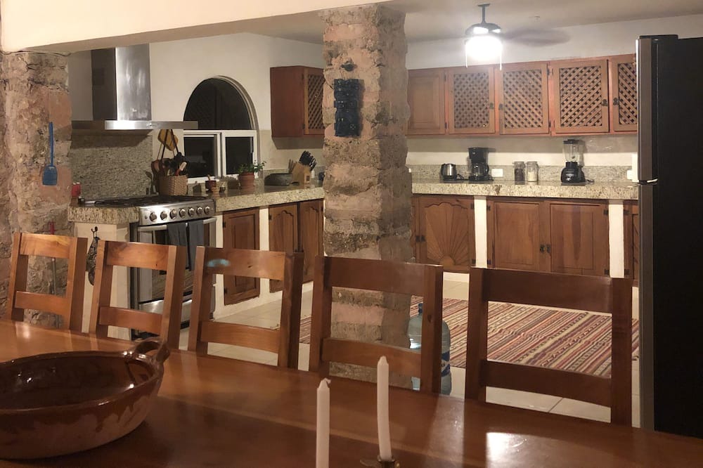 Photo of Kitchen in Chuburna Puerto