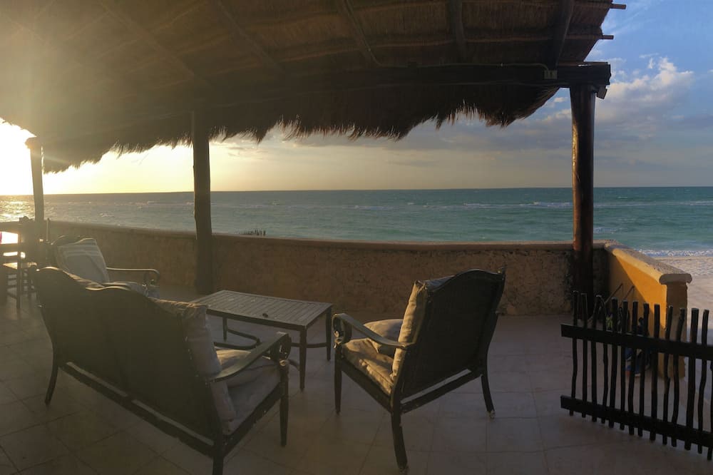 Photo of Patio Balcony in Chuburna Puerto