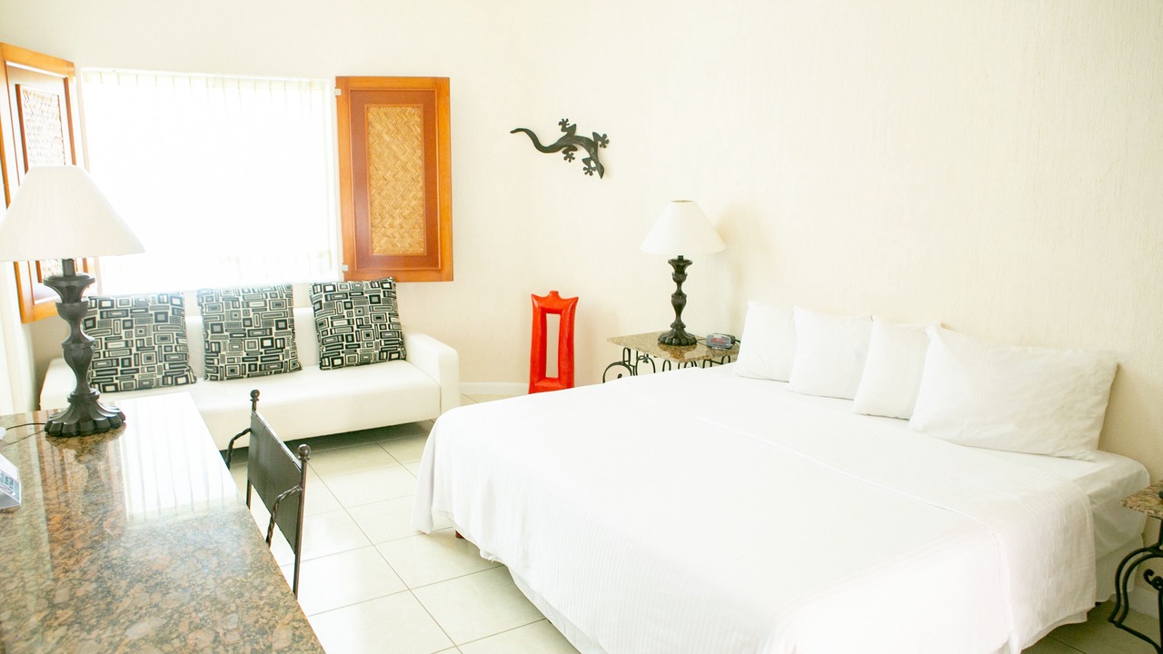 Photo of Bedroom in Flamingo