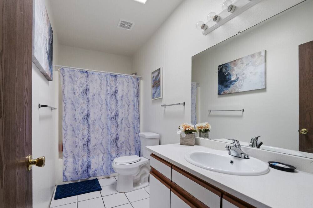 Photo of Bathroom in Palo Verde