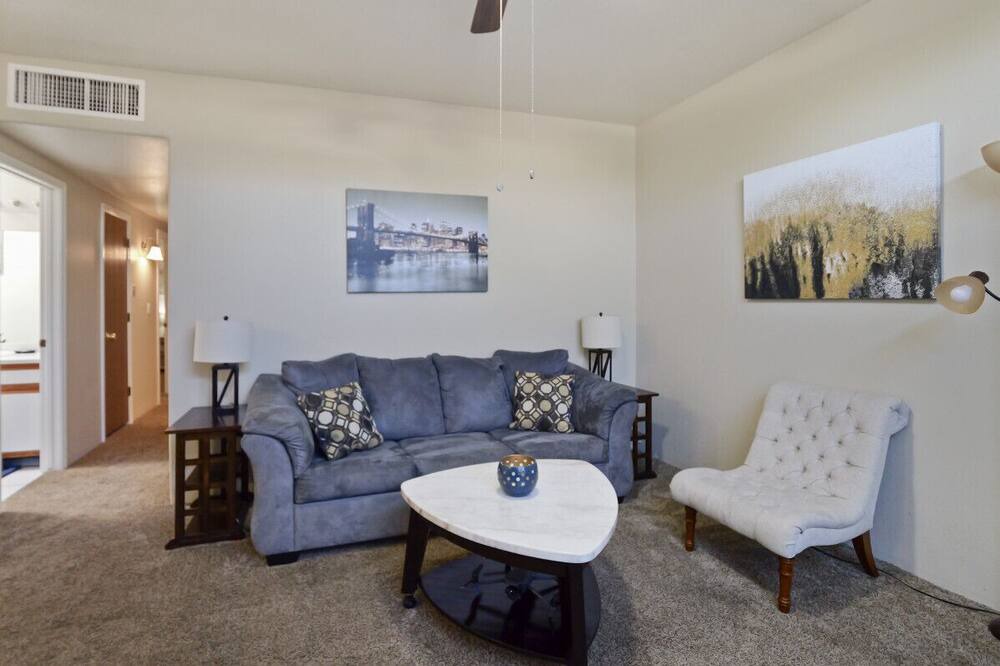 Photo of Livingroom in Palo Verde