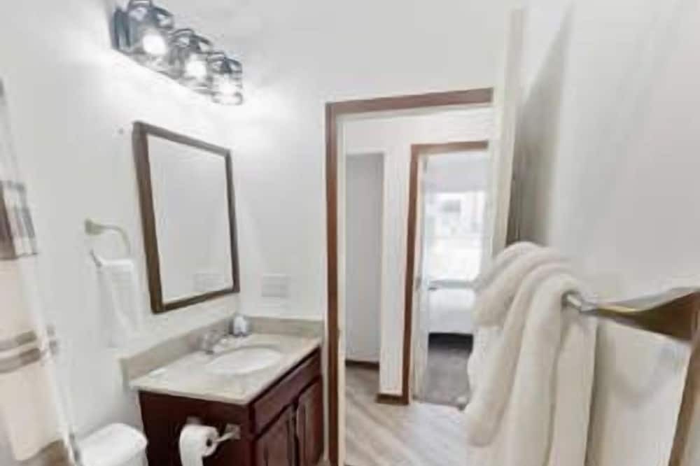 Photo of Bathroom in Notre Dame