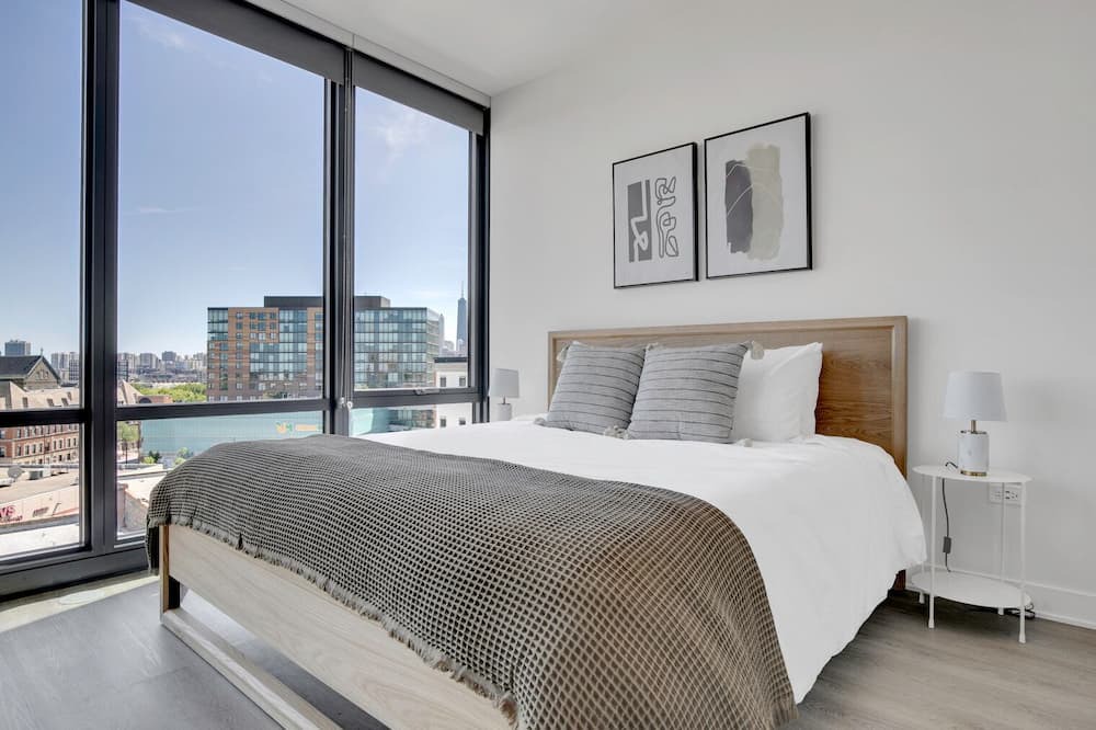 Photo of Bedroom in River West