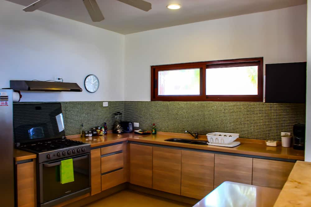 Photo of Kitchen in Telchac Puerto