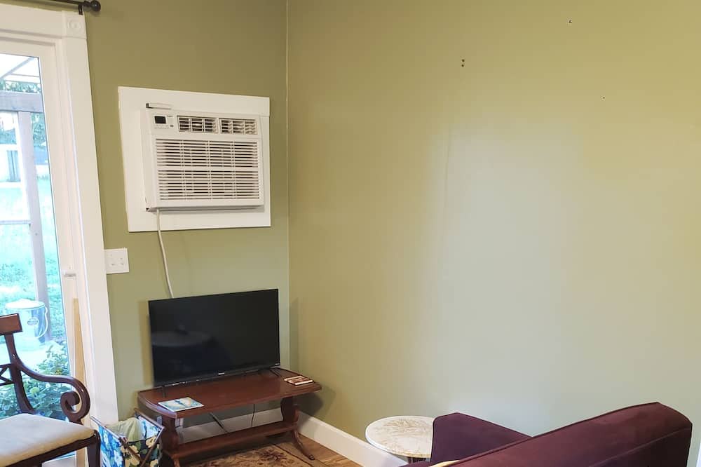Photo of Livingroom in Molalla
