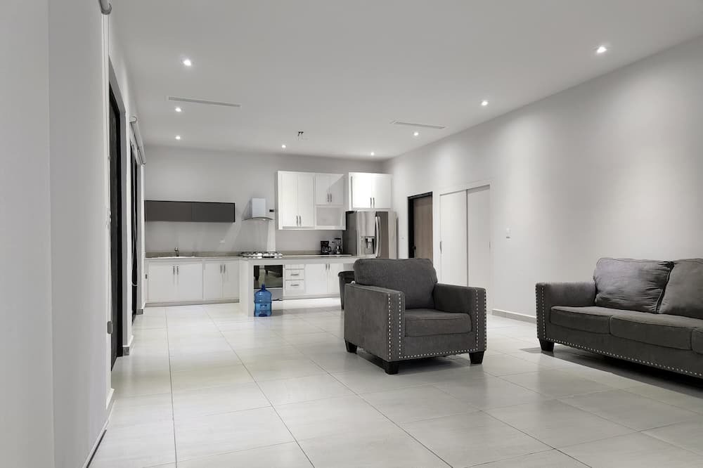 Photo of Livingroom in Guaymas
