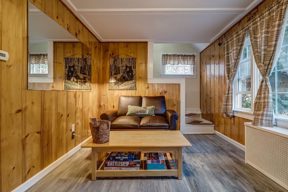 Photo of Bedroom in Rochester