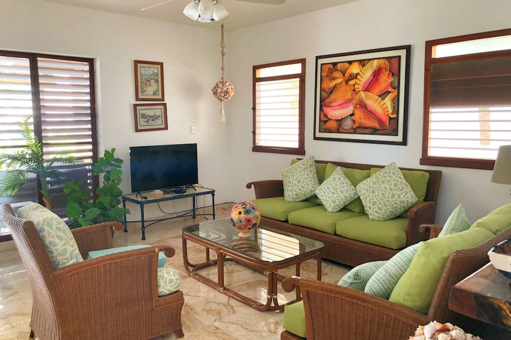 Photo of Livingroom in Mexico