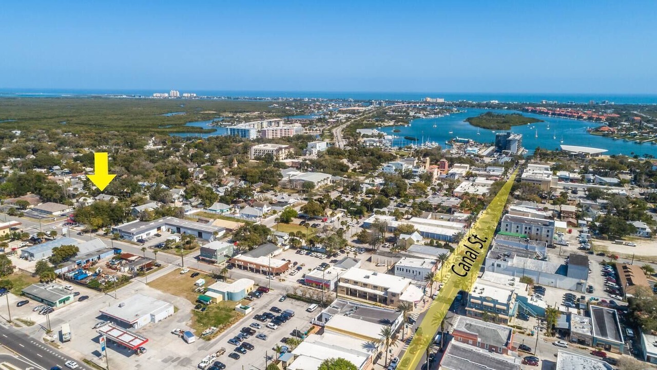 Photo of Outdoor in Wallaces New Smyrna