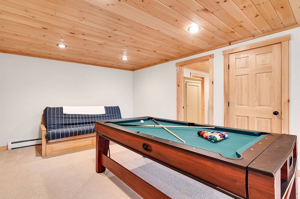 Photo of Bedroom in Rumford Center