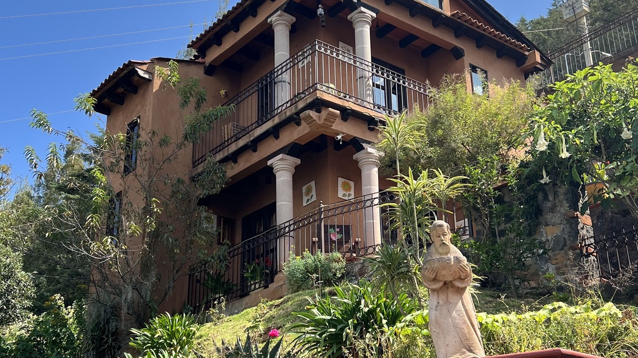 Photo of Others in Tzintzuntzan