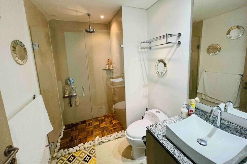 Photo of Bathroom in Diamante