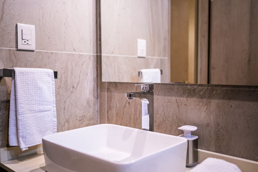 Photo of Bathroom in Reforma