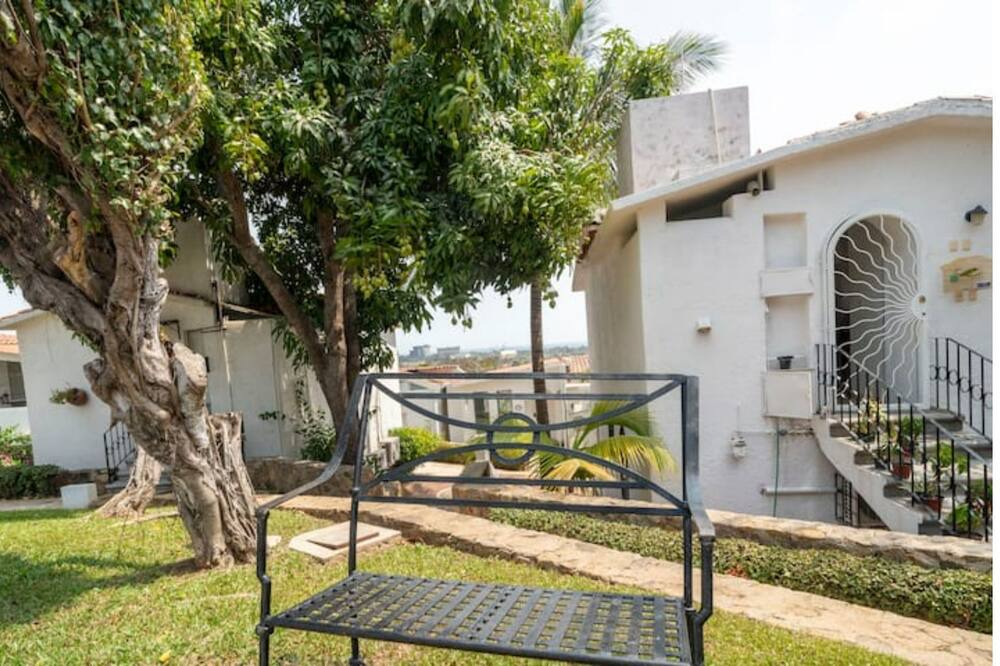 Photo of Outdoor in Puerto Marques