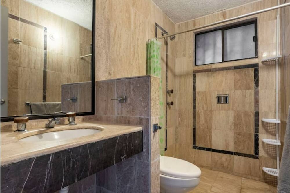 Photo of Bathroom in Puerto Marques