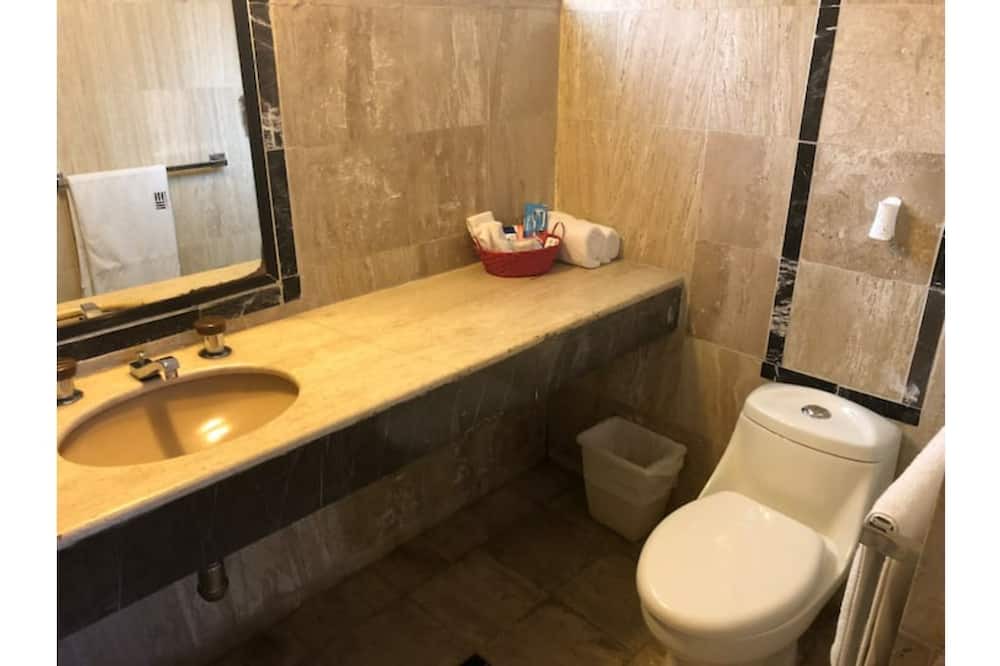 Photo of Bathroom in Puerto Marques