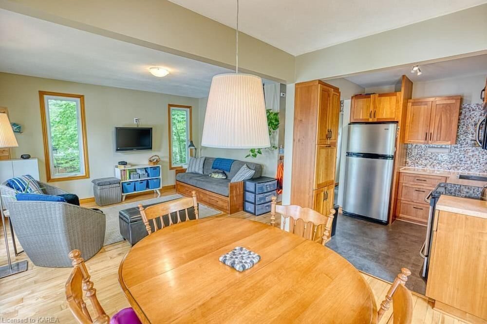 Photo of Livingroom in Jones Falls
