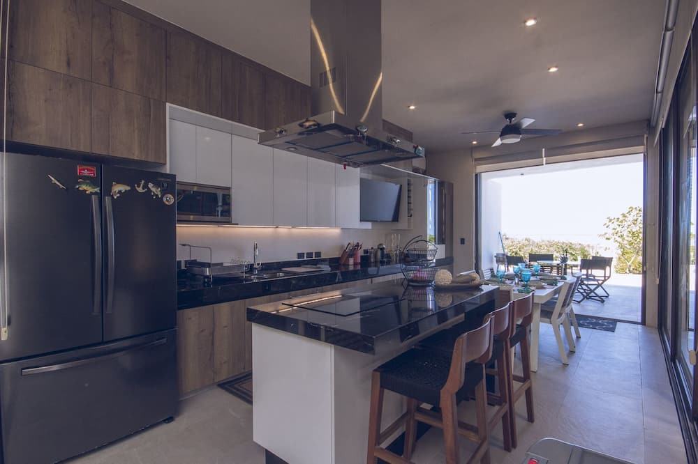 Photo of Kitchen in Miramar