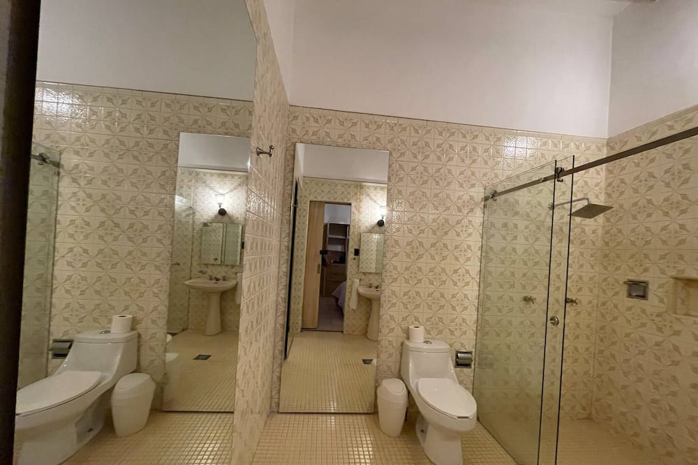Photo of Bathroom in Historic Centre
