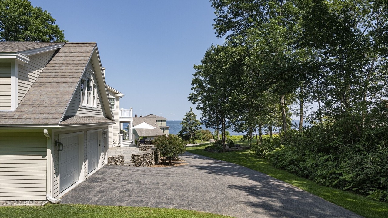 Photo of Outdoor in Pond Cove