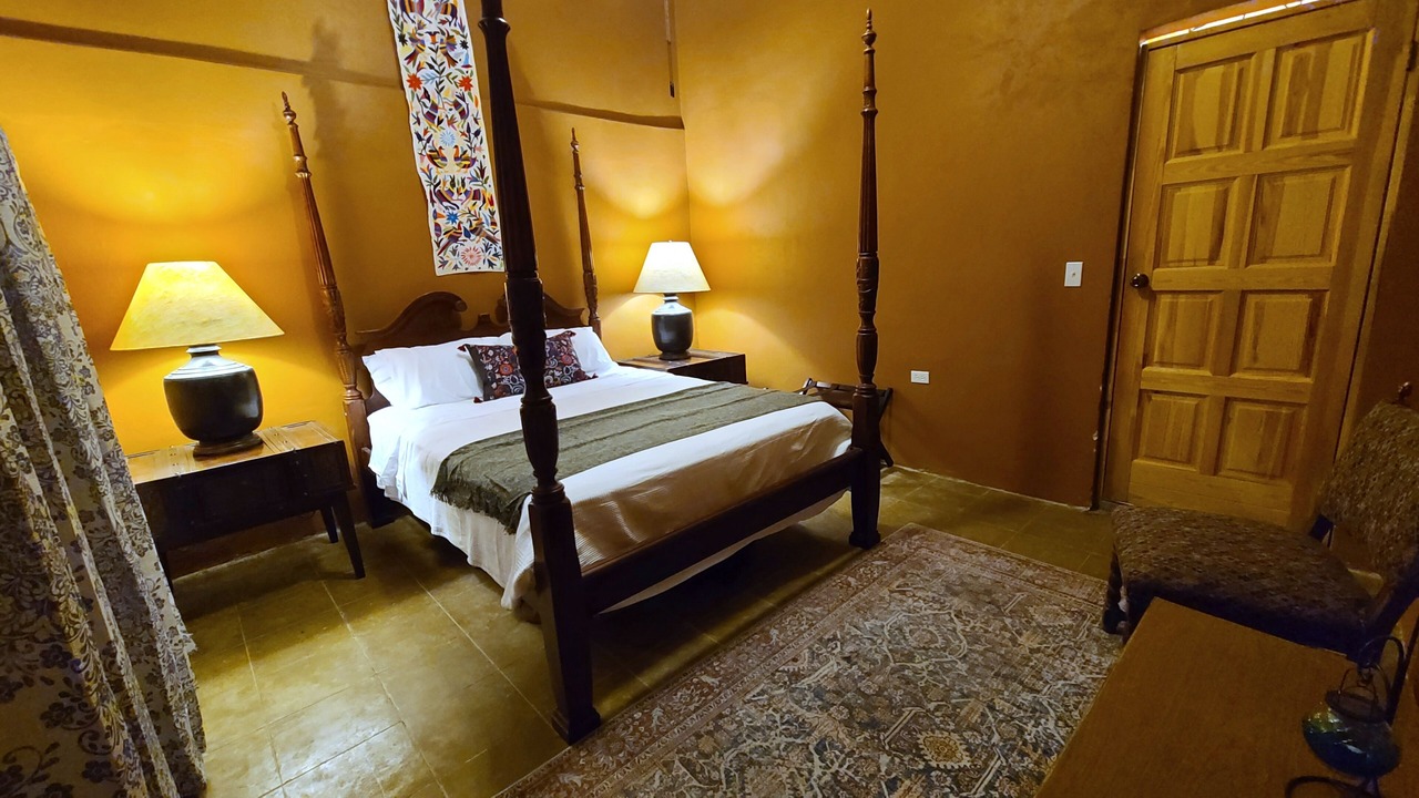 Photo of Others in Alamos
