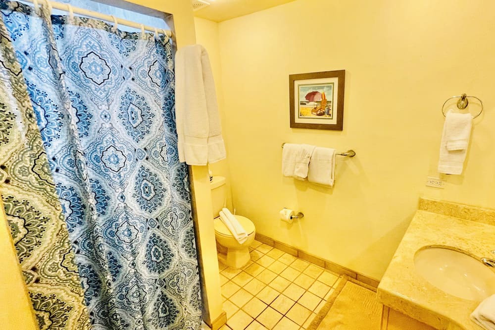 Photo of Bathroom in Sandy Beach