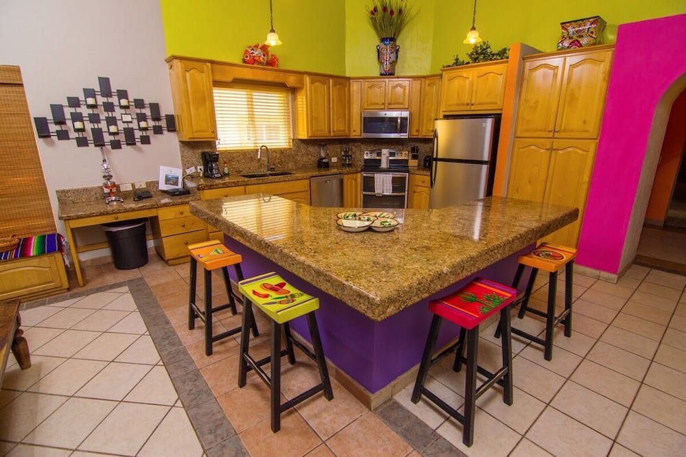 Photo of Kitchen in Sandy Beach