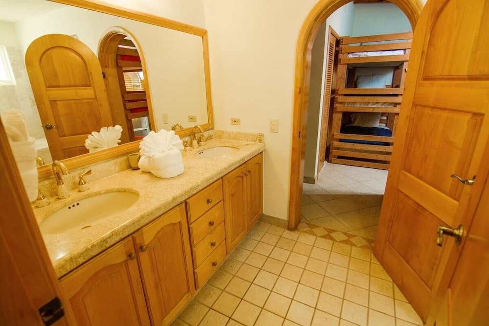 Photo of Bathroom in Sandy Beach