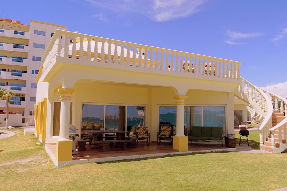 Photo of Outdoor in Sandy Beach