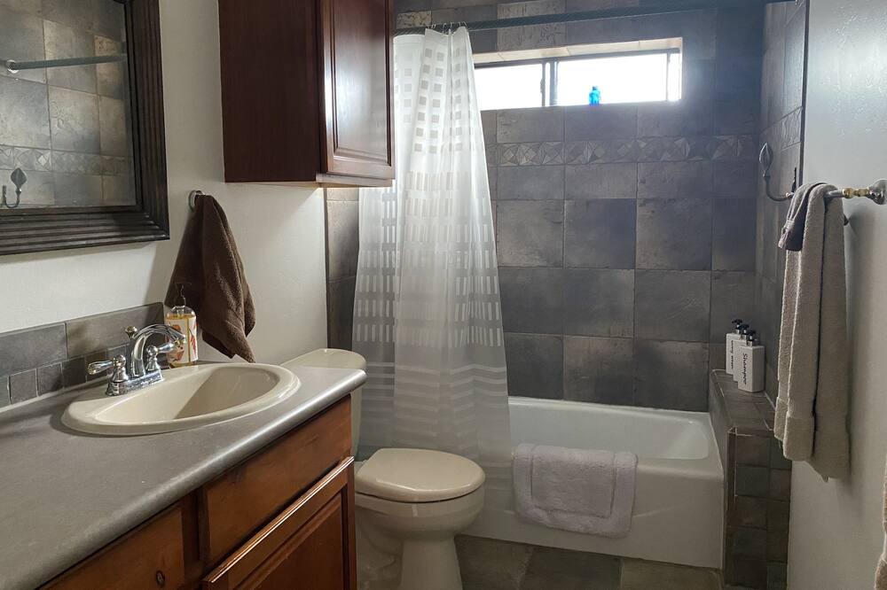 Photo of Bathroom in Midtown