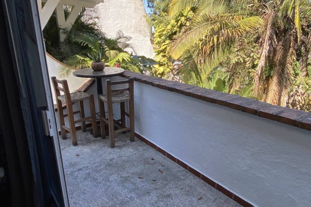 Photo of Patio Balcony in Conchas Chinas