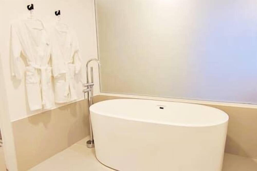 Photo of Bathroom in Ampliacion Granada