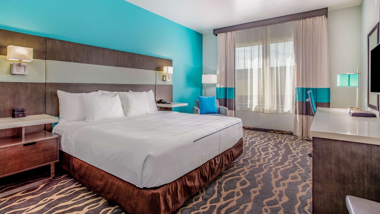 Photo of Bedroom in Roanoke