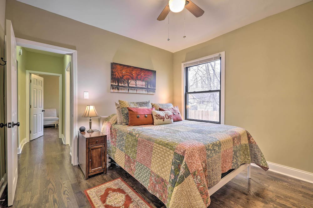 Photo of Bedroom in East Beverly