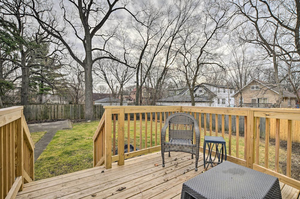 Photo of Outdoor in East Beverly