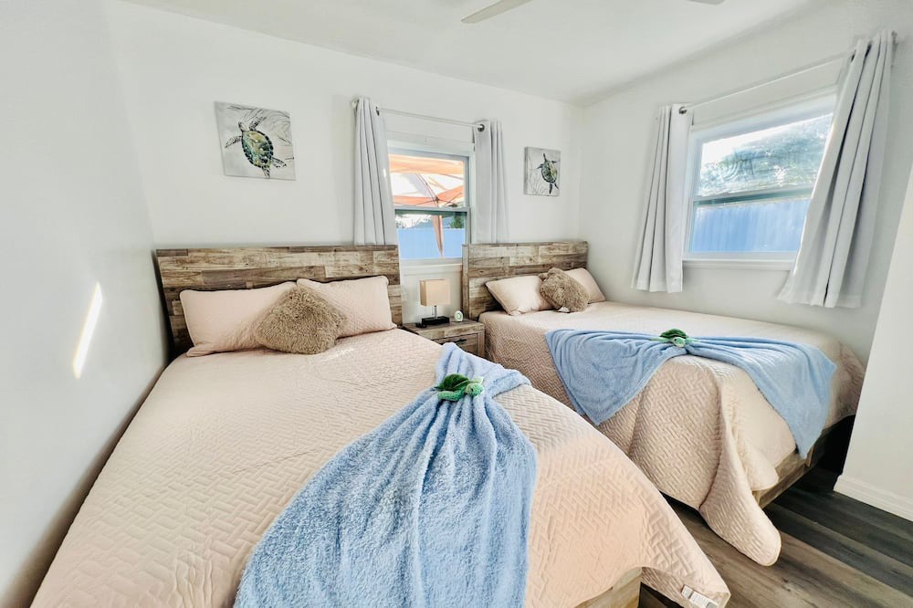 Photo of Bedroom in North Andrews Gardens