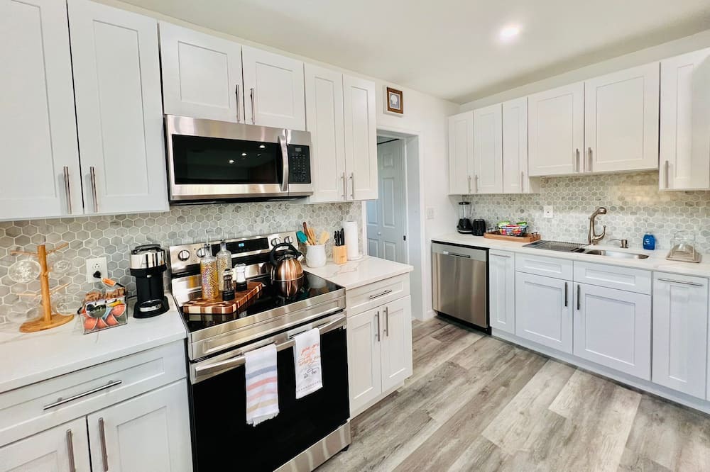 Photo of Kitchen in North Andrews Gardens