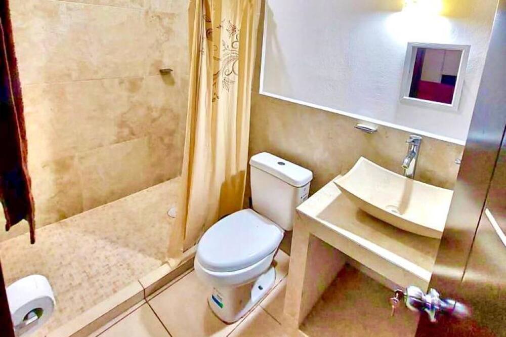 Photo of Bathroom in Tlayecac