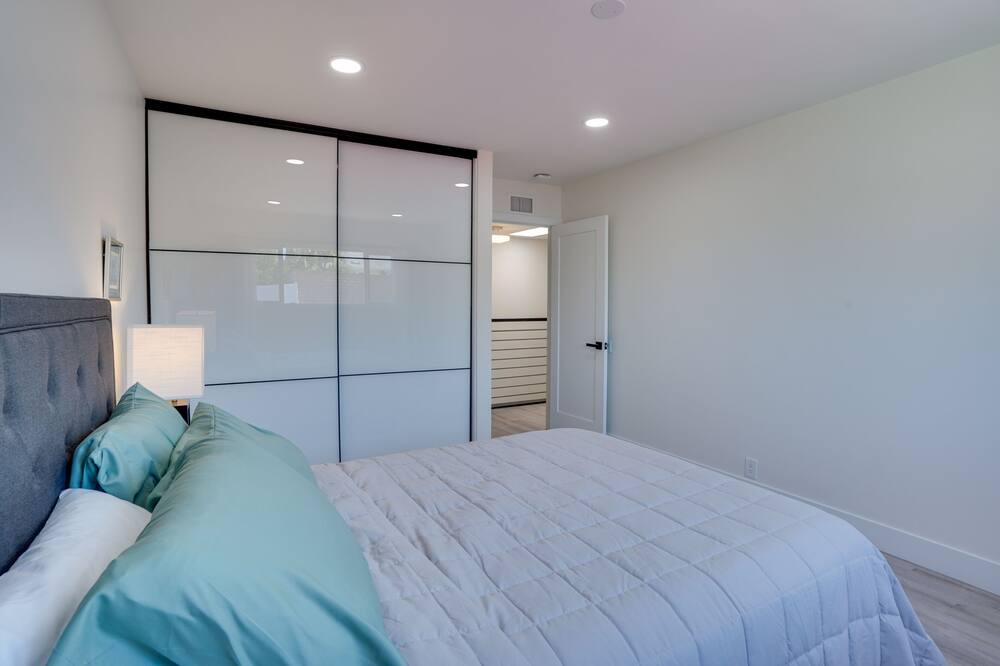 Photo of Bedroom in Laguna Hills