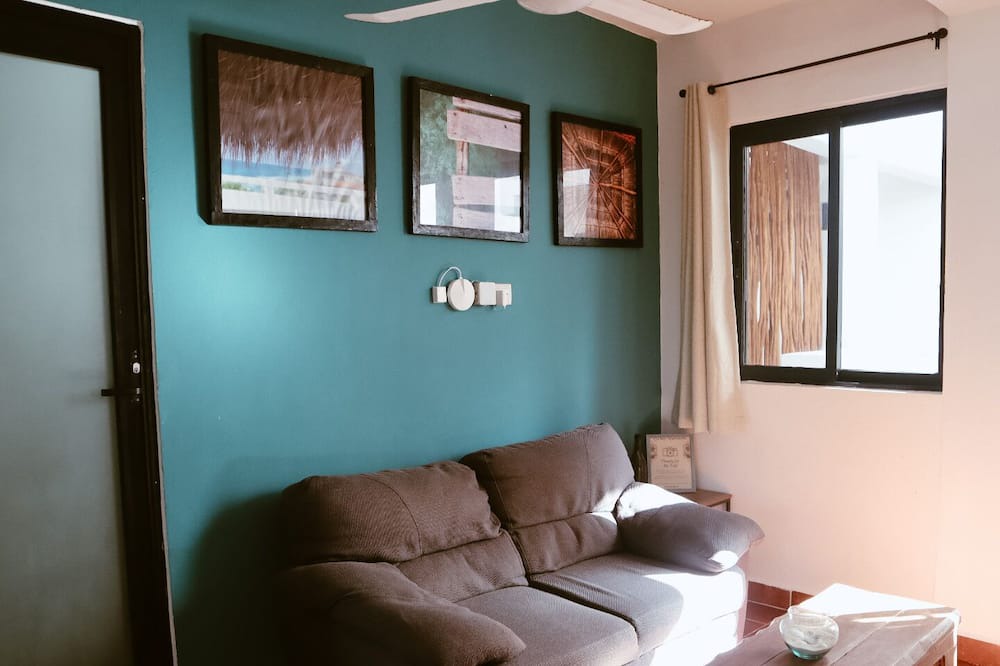 Photo of Livingroom in La Gloria