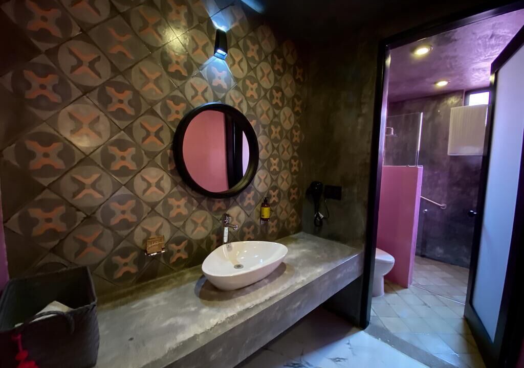 Photo of Bathroom in De Mexicanos