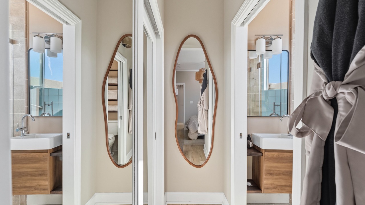 Photo of Bathroom in Hermosa Beach
