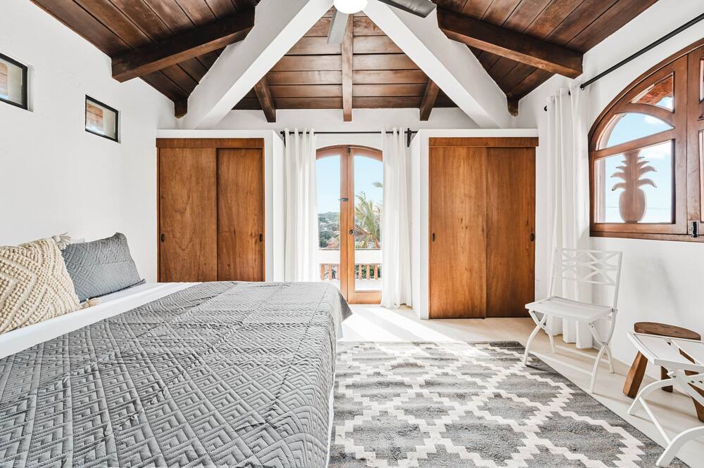 Photo of Bedroom in North End