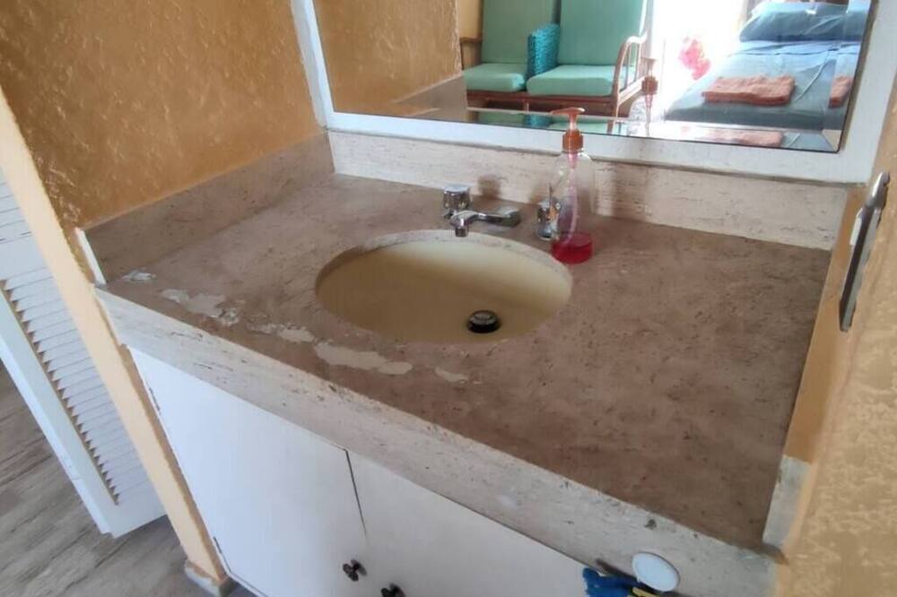 Photo of Bathroom in Club Deportivo
