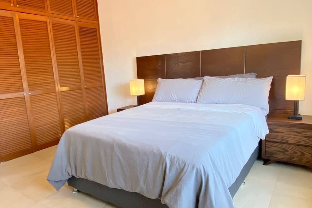 Photo of Bedroom in San Antonio Tlayacapan