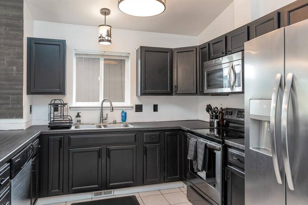 Photo of Kitchen in Abbott Loop