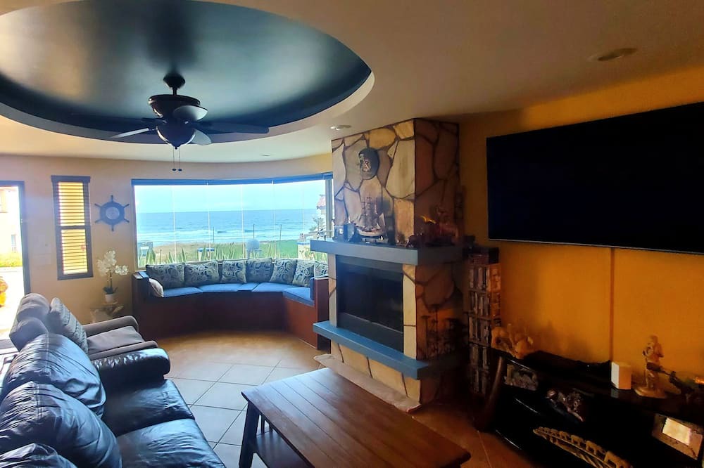 Photo of Livingroom in La Mision
