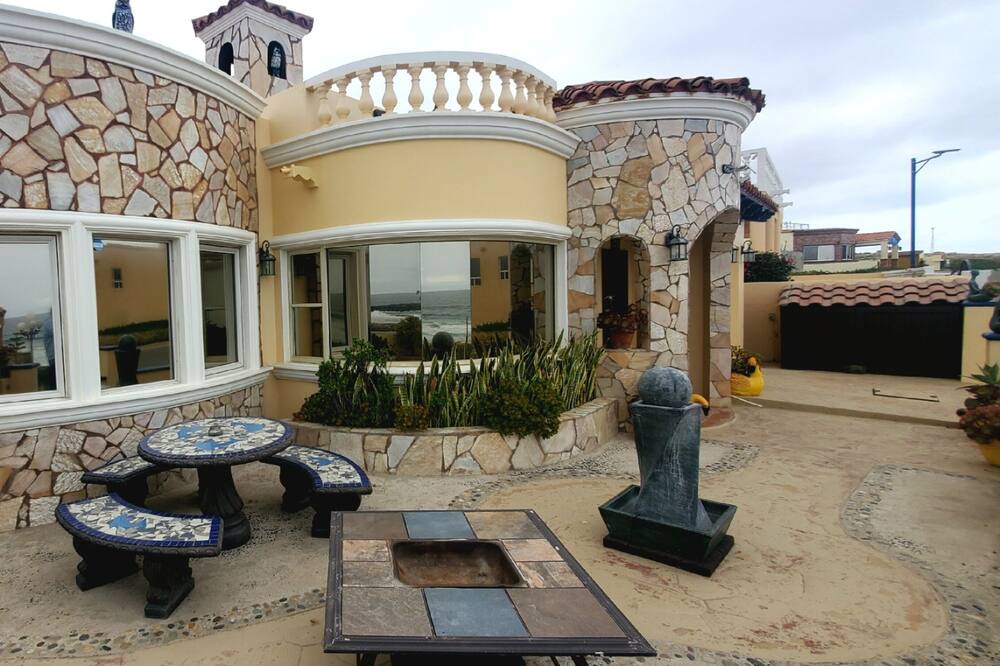 Photo of Outdoor in La Mision