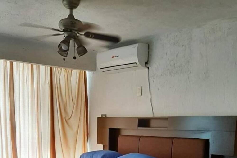 Photo of Bedroom in Manzanillo